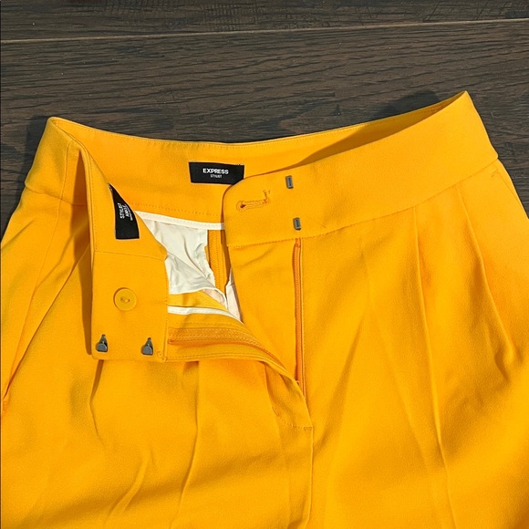 Express High-Waist Pleated Trousers in Bright Orange - Picture 6 of 14
